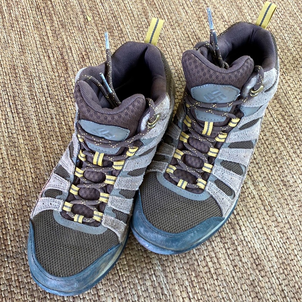 ‼️ MUST SELL ‼️ Columbia Waterproof Hiking boots